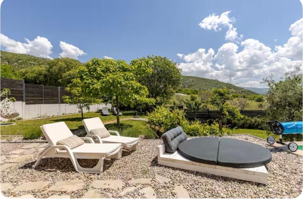 Villa Mona ,Heated Swimming Pool Mostar Exterior foto